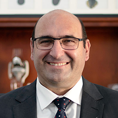 Dr Peter Stavrou